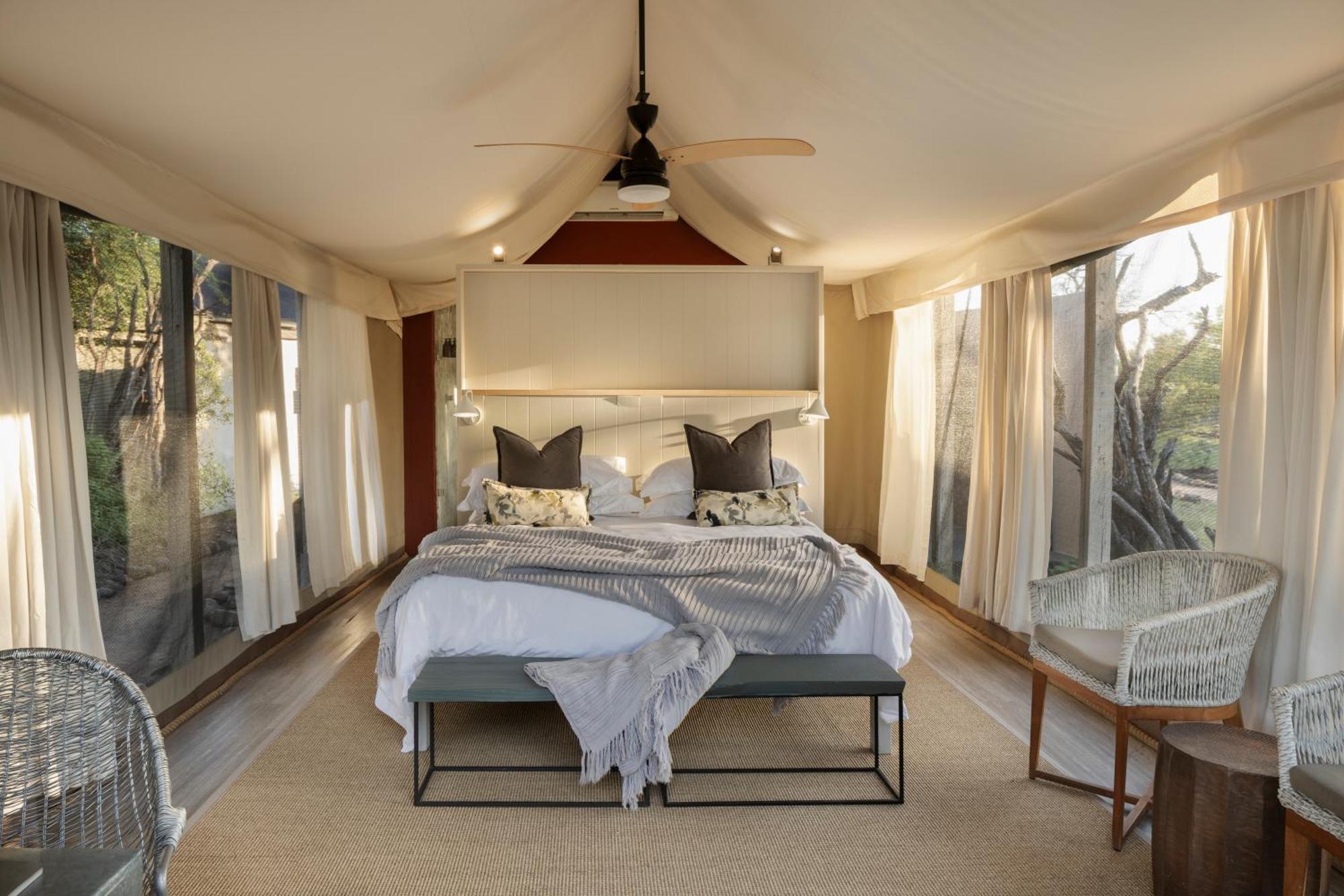 Simbavati River Lodge Timbavati Vadrezervátum Kültér fotó